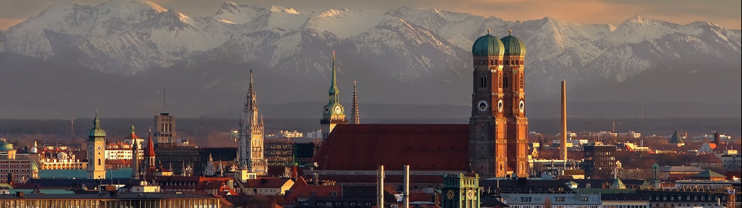 München mit Blick in die bayerischen Alpen.