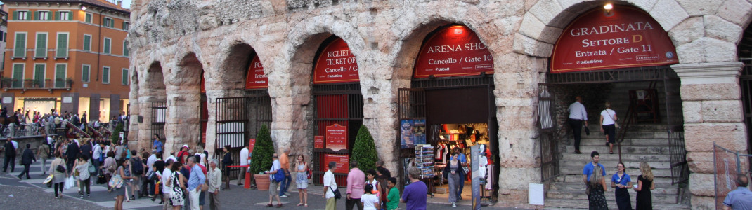Die Arena von Verona ist nach dem Colosseum in Rom eines der am besten erhaltenen Amphitheater der Welt.