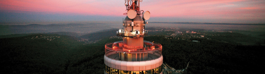 Cocktails trinken mit Panoramablick - das geht im Stuttgarter Fernsehturm.