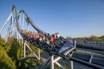 Während die Silver Star seit Jahren für Nervenkitzel sorgt, dürfen sich Besucher im Jubiläumsjahr auf spannende Neuheiten freuen.