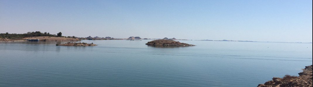 Der Nassersee von Abu Simbel aus