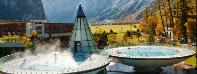 Badevergnügen mit Blick auf die Dreitausender - das gibt's nur im AQUA DOME