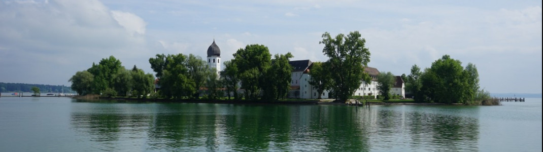 Idyllischer als auf der Fraueninsel im Chiemsee kann man wohl kaum heiraten.