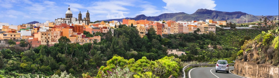 Von grünen Wiesen, bis steilen Felsformationen, langen Stränden und hübschen Städten hat Gran Canaria einiges zu bieten.