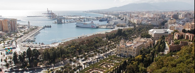 On a typical peak-season day, more than 600 flights take off and land at Málaga Airport.