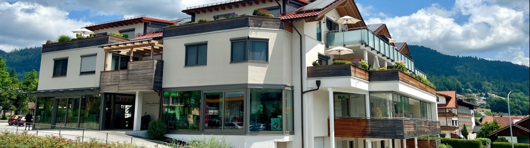 Das Schmuckstück in Bodenmais – modernes Urlaubsdomizil mit Premium-Ferienwohnungen, zentral gelegen und umgeben vom Naturparadies Bayerischer Wald.