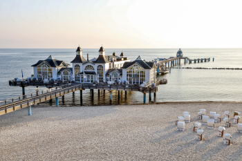 Die Seebrücke von Sellin auf Rügen zählt zu den bekanntesten Postkartenmotiven an der Ostsee.