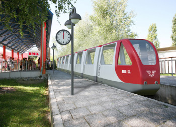 Ab Sommer 2022 fährt der neue Brio Express durch das Ravensburger Spieleland.