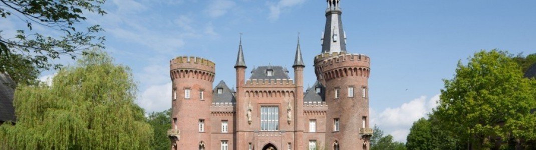 Ein architektonisches Kunstwerk: das Wasserschloss Moyland.