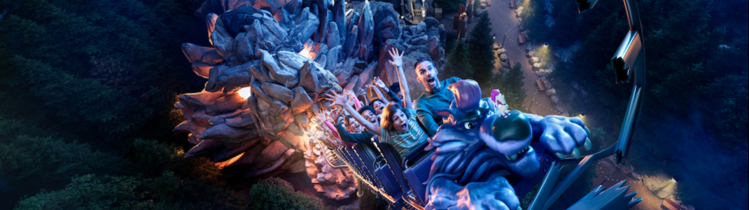 Ein Highlight der Freizeitpark Saison 2026 ist definitv die neue Achterbahn 100% Wolf im Plopsaland Deutschland.