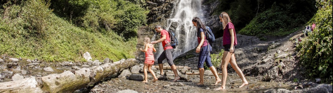 Im Sommer überzeugt die Region Fügen-Kaltenbach mit Wanderwegen, Erlebnissen am Berg und vielen Aktivitäten und Ausflugszielen für die ganze Familie.