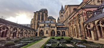 Trier Cathedral is connected to the neighboring Church of Our Lady via a cloister.