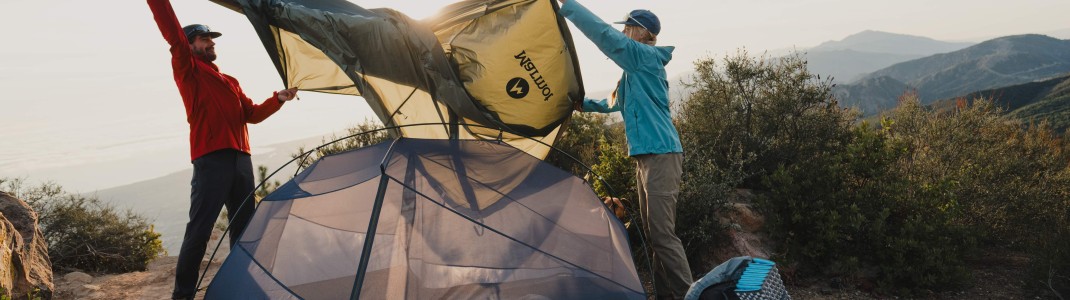 Marmot bietet im Sommer 2026 eine breite Produktpalette, die von Camping bis Trekking alles abdeckt.