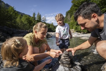 Eine Abkühlung gehört im Sommer rund um Mellau zum Wandererlebnis einfach dazu.