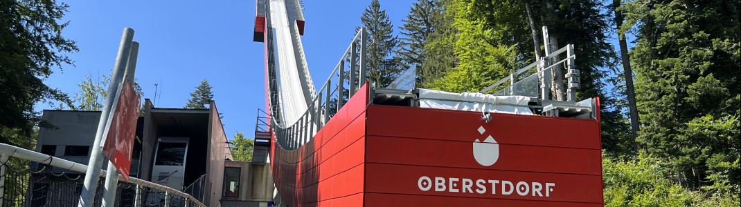 An den Wintersportstätten in Oberstdorf erwartet Besucher ein attraktives Angebot im Sommer.