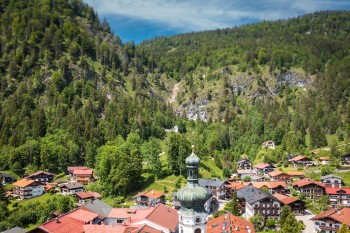 Der Wanderbus macht deinen Wanderurlaub noch komfortabler.