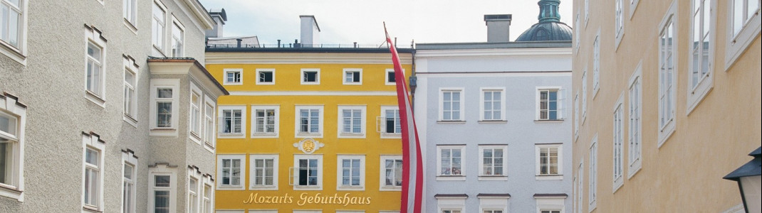 Das Geburtshaus in der Getreidegasse 9 ist nicht zu übersehen