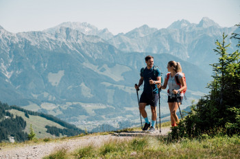 Mit dem SalzburgerLand Wegweiser steht einem sicheren Urlaub nichts mehr im Weg.