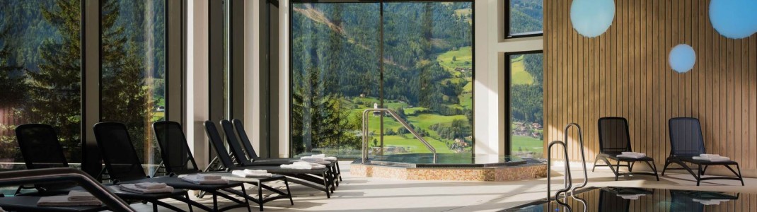 Genieße die atemberaubende Osttiroler Bergwelt – auch im Hotel Goldried Spa.