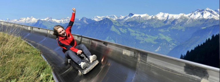 Fräkigaudi is Switzerland’s longest summer toboggan run, offering breathtaking views and an unforgettable experience.