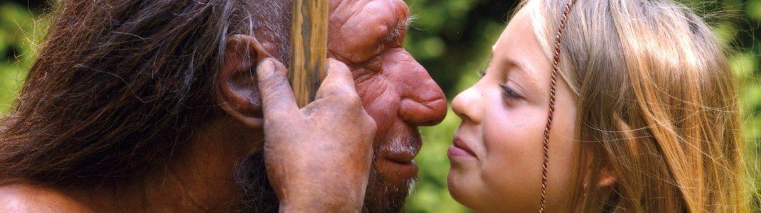 Aug' in Aug' mit einem Neanderthaler: Das ist im gleichnamigen Museum in Düsseldorf möglich.