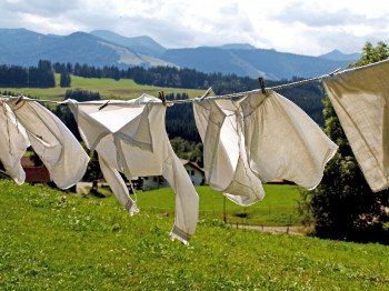Bei gutem Wetter trocknet die Wäsche an der frischen Luft besonders gut.