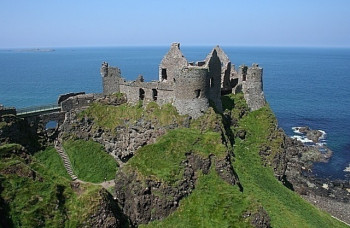 Explore the fascinating ruins of Dunluce Castle!