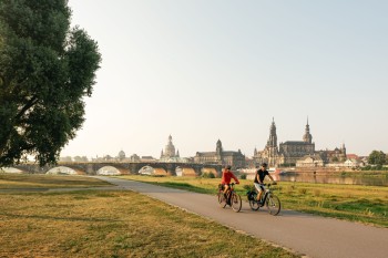 Bei der ADFC-Radreiseanalyse 2025 wurde der Elberadweg zum 16. Mal auf Platz 1 der beliebtesten Radfernwege Deutschlands gewählt.