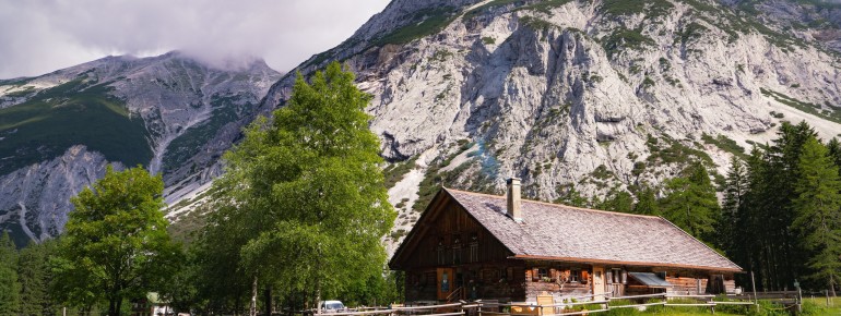 Die urige Kastenalm.