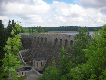 The dam near Carlsfeld.