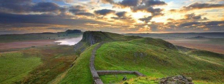 You walk through the beautiful nature of North England.