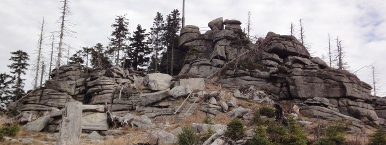 The granite blocks making up Hochstein's summit.