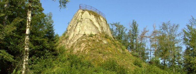 After a while, you reach the imposing Huberfelsen.