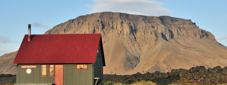 Die Hütte Þorsteinsskáli am Startpunkt