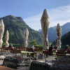 Die Terrasse des Gasthofs Vilsalpsee liegt direkt am Ufer.