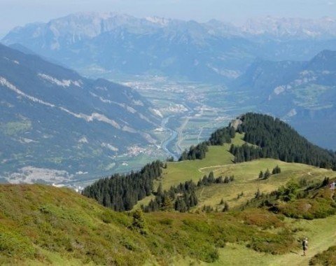 Aussicht von Brambrüesch ins Churer Rheintal