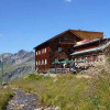 Die Edmund-Graf-Hütte auf 2408 m