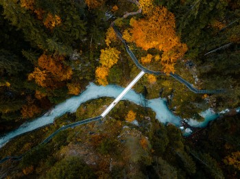 Das Highlight der Route ist die Panoramabrücke.