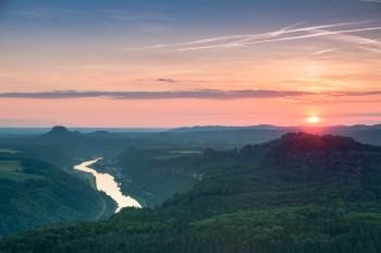 Im Nationalpark dürfen in der Kernzone nur gekennzeichnete Wege begangen werden.
