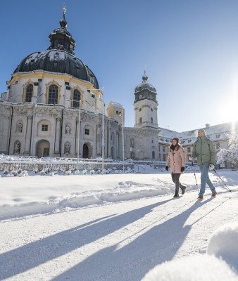 Egal ob Sommer oder Winter: Der Meditationsweg ist das ganze Jahr über ein lohnendes Ziel.