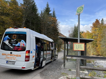 Die Bergsteigerlinie verkehrt von Oberstdorf bis Spielmannsau.