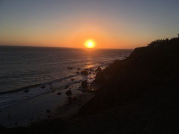Sonnenuntergang am Pacific Coast Highway