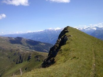 Während des Abstiegs vom Geißstein genießt du dieses Panorama.