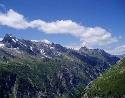 Bergrücken in über 2000 m Höhe
