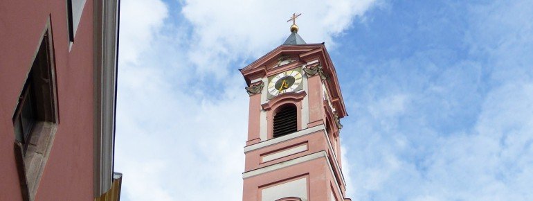 Die Stadtpfarrkirche St. Paul.