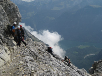 Abstieg von der Südspitze. Hier mit Blick auf den Königssee