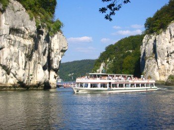 Schifffahrt durch den Donaudurchbruch