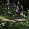 Der Abstieg durch die wildromantische Rißlochschlucht führt über steile, steinige Pfade direkt neben den tosenden Wassermassen.