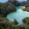 Die türkisblaue Frenchman Bay im Abel-Tasman-Nationalpark