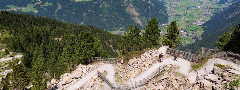 Der AlbertAdler Erlebnisweg ist für Jung und Alt geeignet.